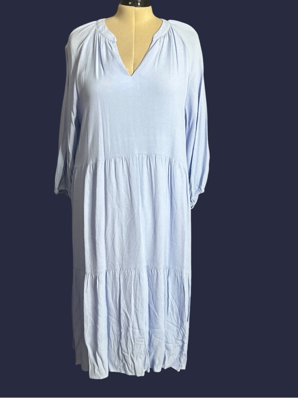 Gibson Latimer Light Blue V-Neck Tiered Midi Dress - Picture 2 of 4